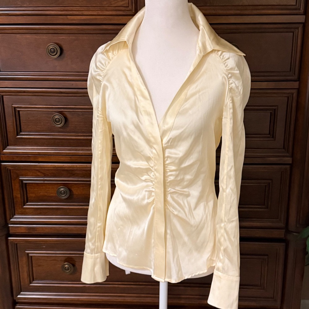 Intermix Silk Blouse 2 Cream Ruched Puff‎ Shoulder career elegant sophisticated